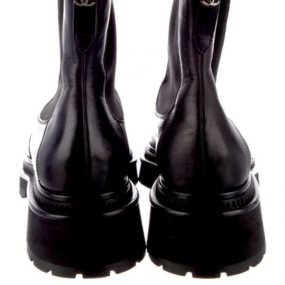 CHANEL Leather CC Chelsea Boots - Picture 3 of 9